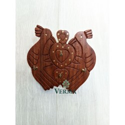 TWO BiRDS KEY HOLDER