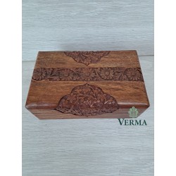 BOX CARVED 8" X5"X2.5"