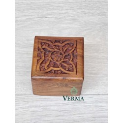 BOX CARVED B/INLAID 3"X 3"...