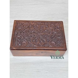 BOX CARVED 9" X6"X2.5"