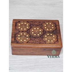 5 Flowers Inlaid Box 7" x5"