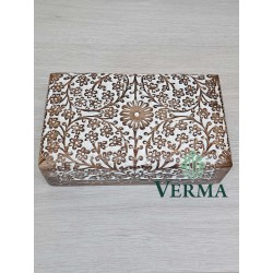 BOX NEEDLE CARVED MED WITH...