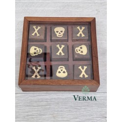 Skull and Bones  Tic Tac...