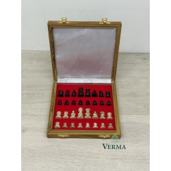 CHESS SET 8"X8" RED VELVET...