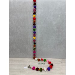 LARGE POM POM MIX COLOURS