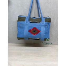 SMALL DAILY SHOPPER...