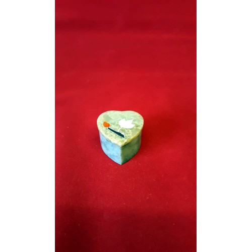 HEART INLAID BOX       1.5X2
