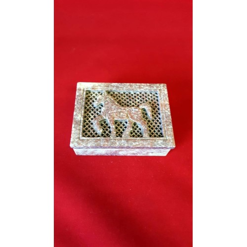 RECT BX WITH HORSE DESIGN