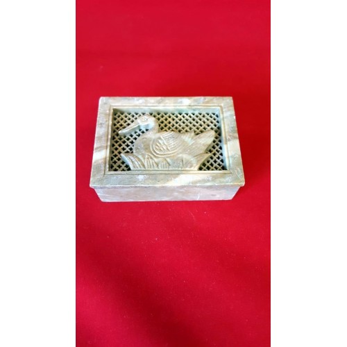 RECT BX WITH SWAN DESIGN