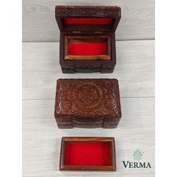 BOX FULL CARVED 6" X4" X3"
